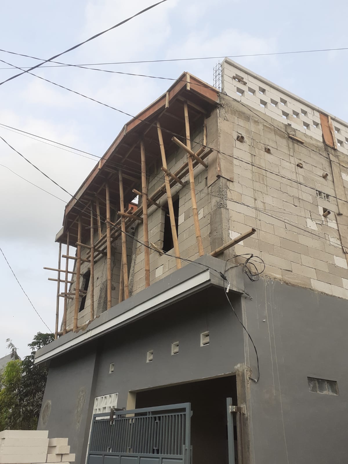 Renovasi Rumah